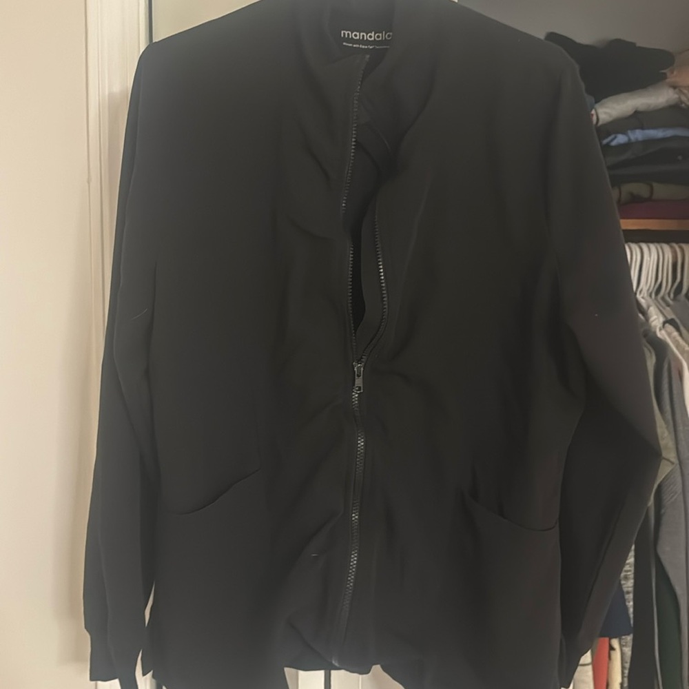 Mandala black scrub jacket size L